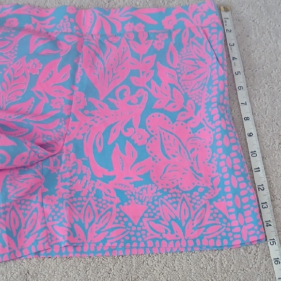Lilly PulitzerShorts - Picture 11 of 12